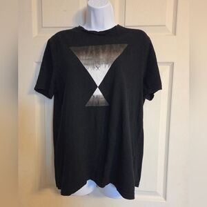 Express Black Graphic T-Shirt Medium